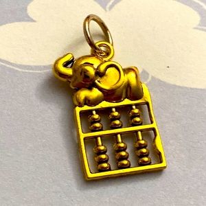 5/$10❤️❤️❤️New Brass Elephant & Abacus Charm